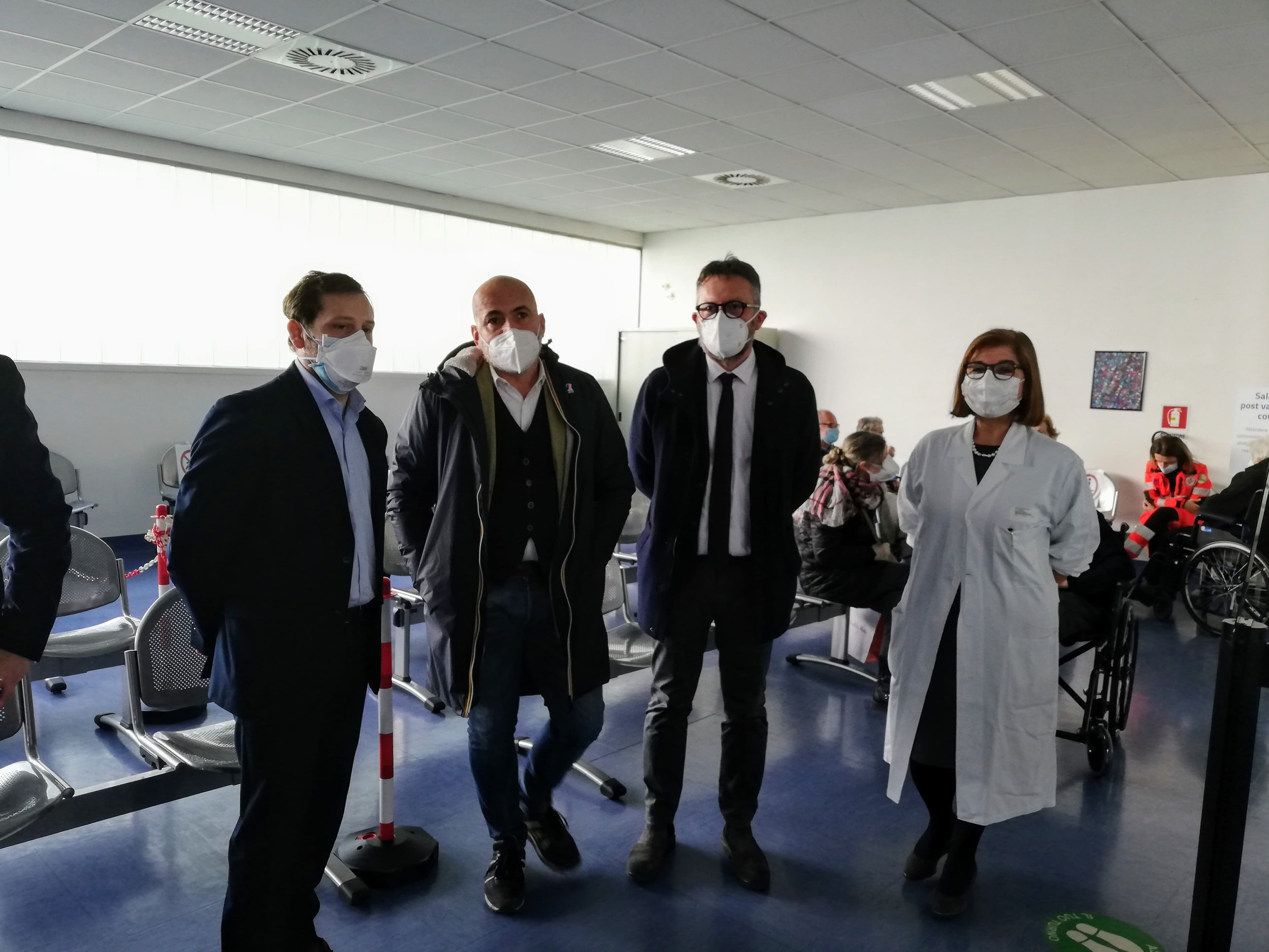 Il Presidente della Commissione regionale Sanità in visita al Galmarini