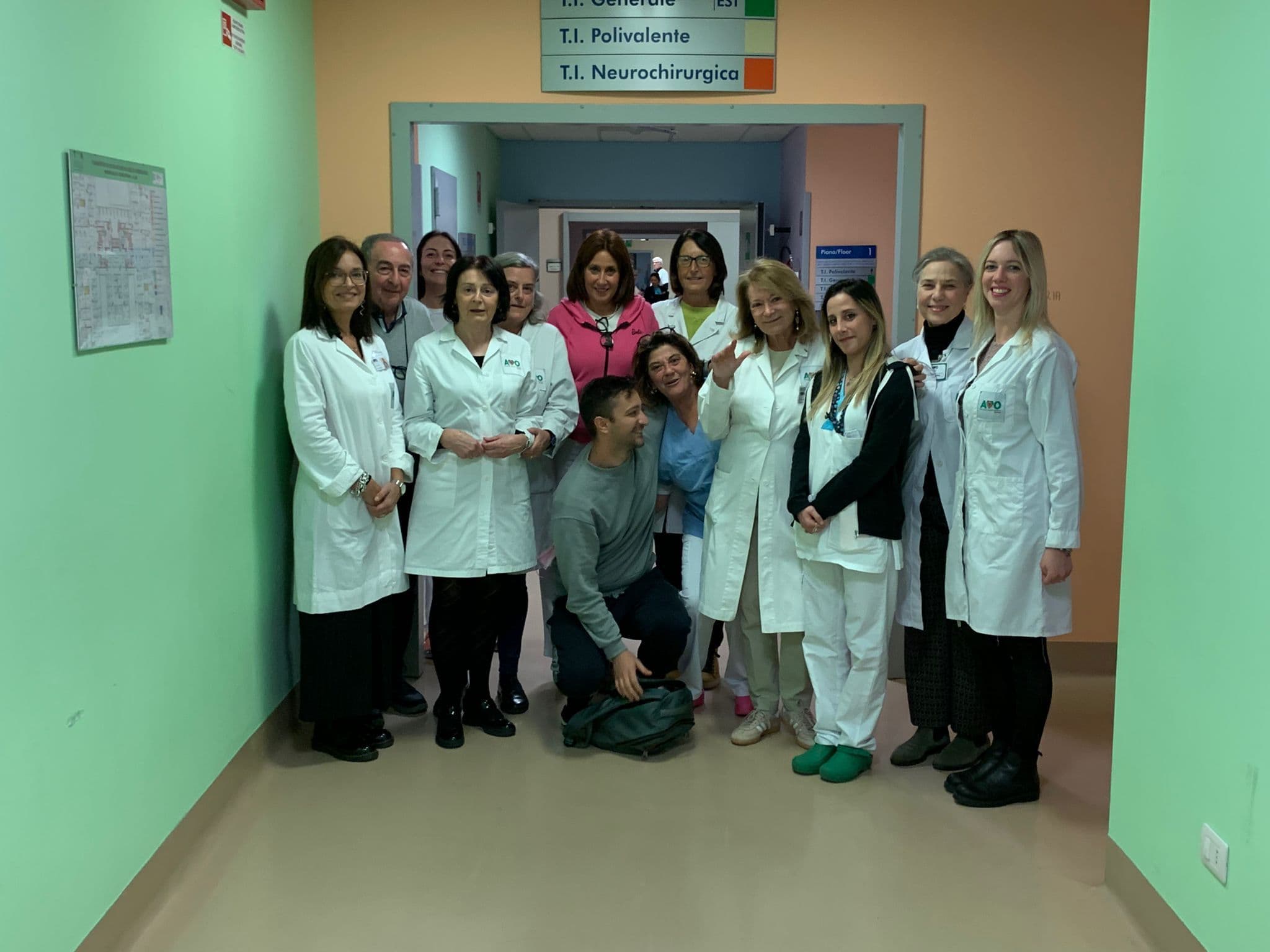 AVO Varese 'adotta' un altro reparto ed entra a portare compagnia e conforto in terapia intensiva. 
