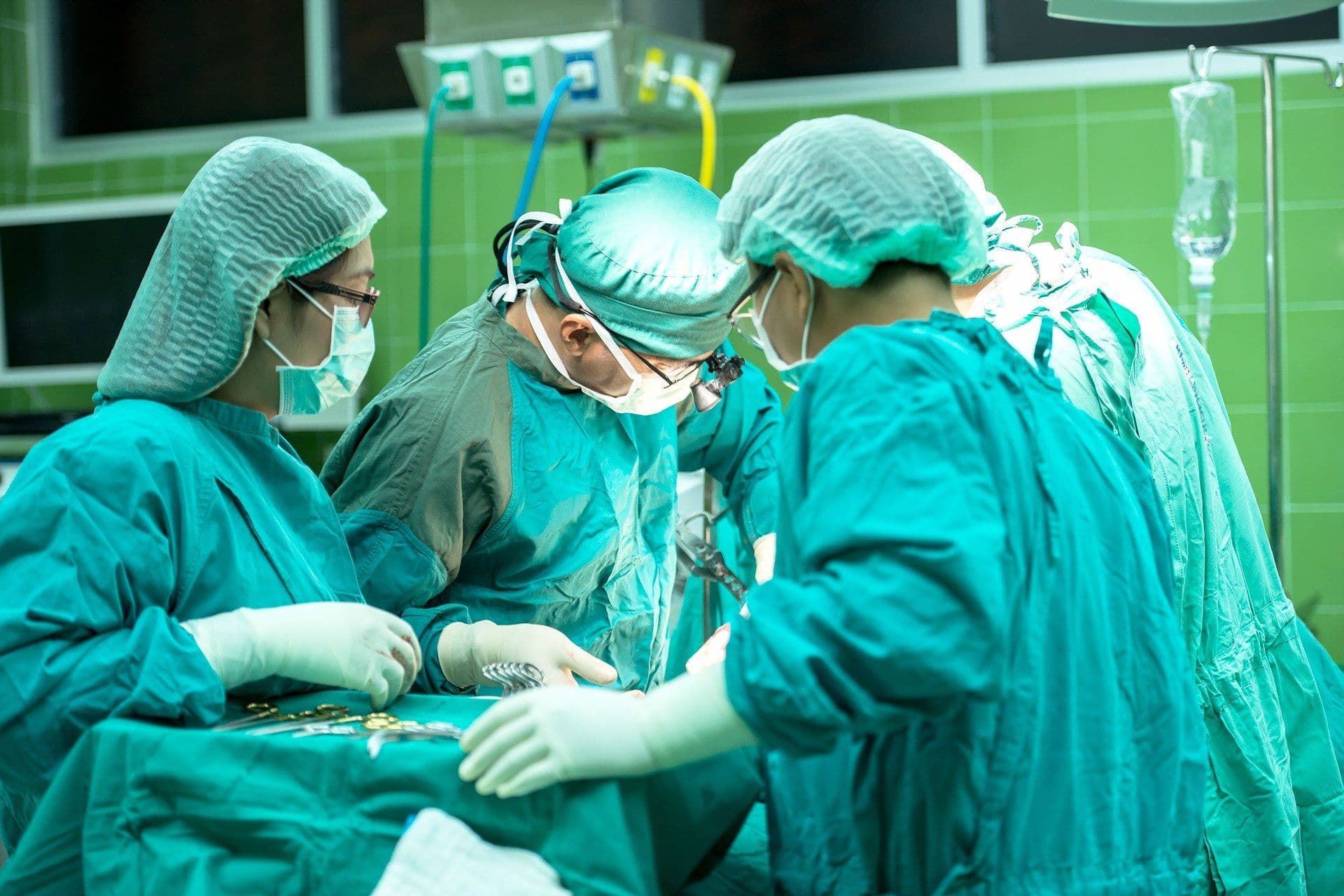 Specializzandi varesini e milanesi a lezione all'Ospedale di Circolo  con il corso teorico-pratico Inside Trauma care.