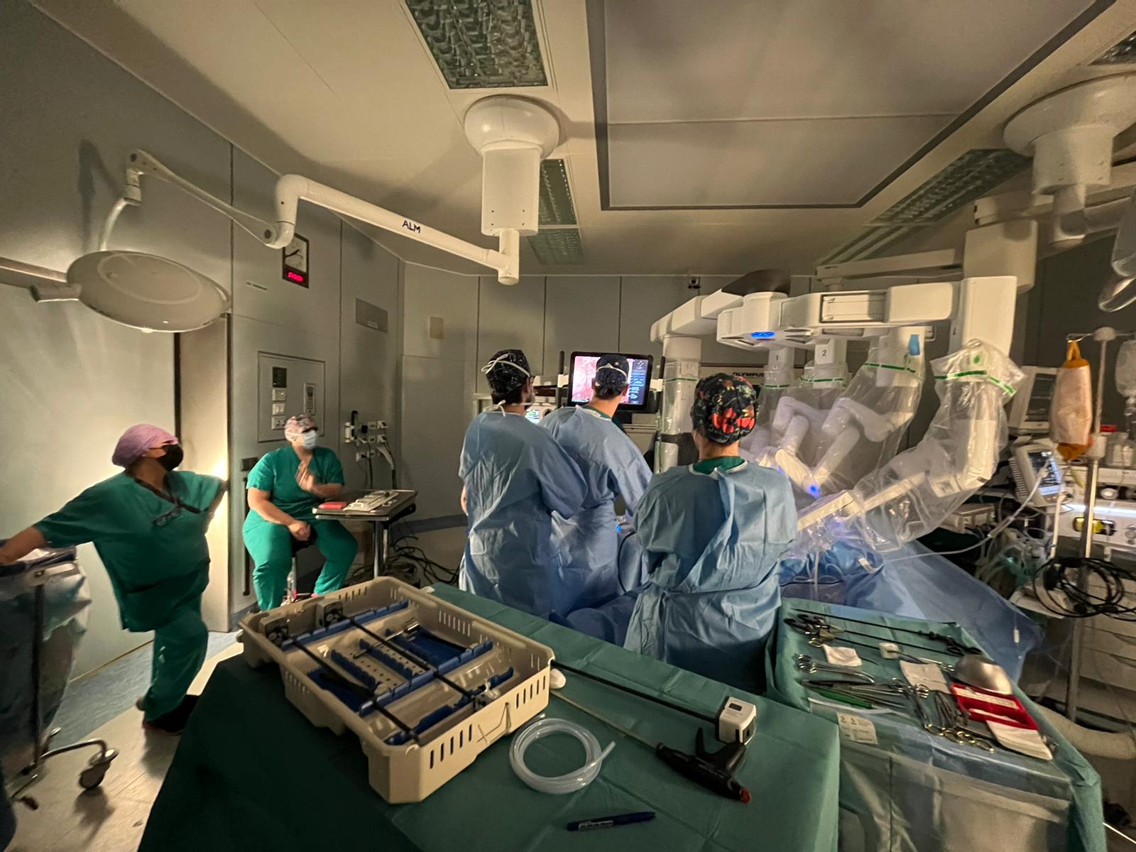  Chirurgia robotica: eseguiti i primi due interventi di Chirurgia generale 