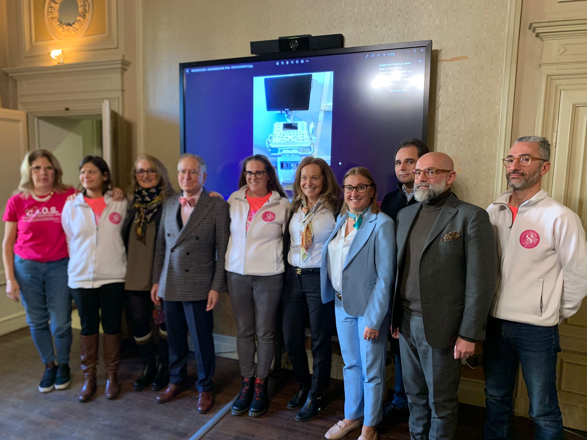 Tumore al seno: CAOS e LILT coinvolgono la cittadinanza per promuovere la prevenzione e supportano la Breast Unit portando un ecografo in dono.