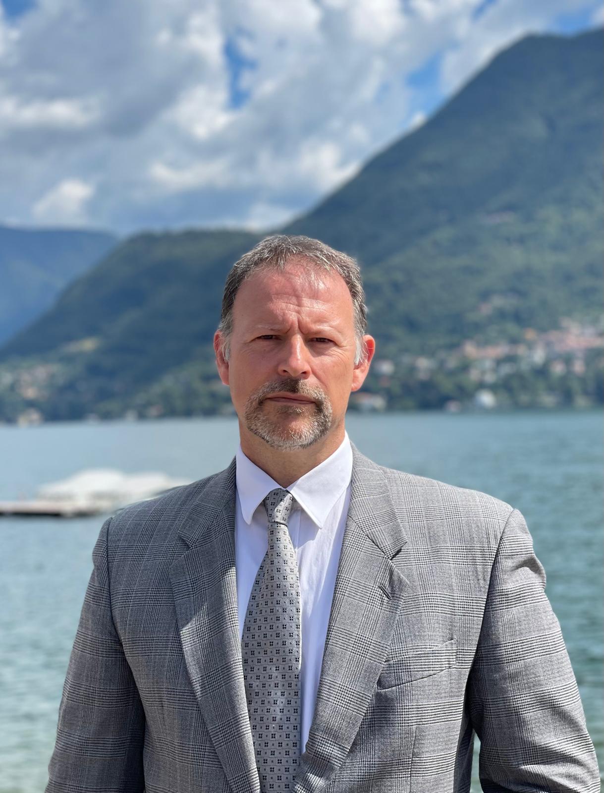 Il nuovo Direttore della Radioterapia di ASST Sette Laghi è il Dott. Italo Dell'Oca
